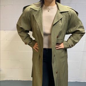 Trench coat light olive
